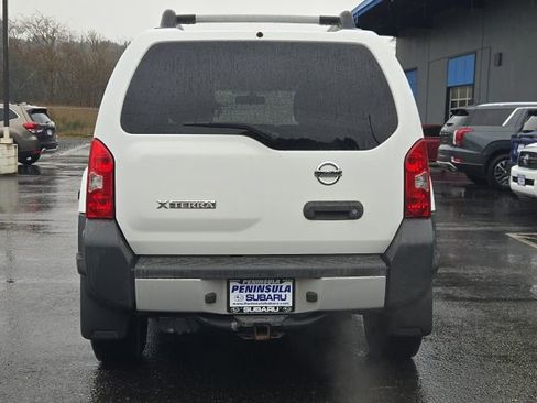 Used 2012 Nissan Xterra S w/ Value Package image 7