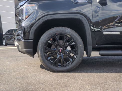 New 2026 GMC Sierra 1500 Elevation w/ Elevation Select Package AWD/4WD image 16