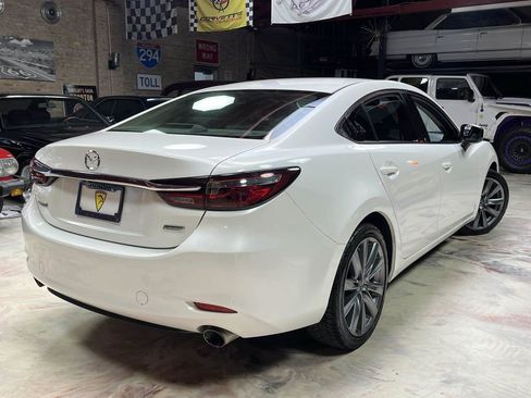 Used 2018 MAZDA MAZDA6 Touring FWD image 2