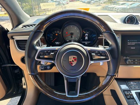 Used 2017 Porsche Macan S AWD/4WD image 22