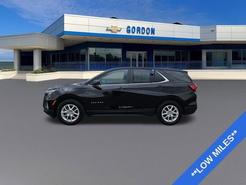 Used 2024 Chevrolet Equinox LT FWD image 2