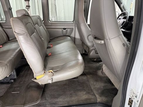 Used 2016 Chevrolet Express 3500 LT w/ LT Preferred Equipment Group image 8