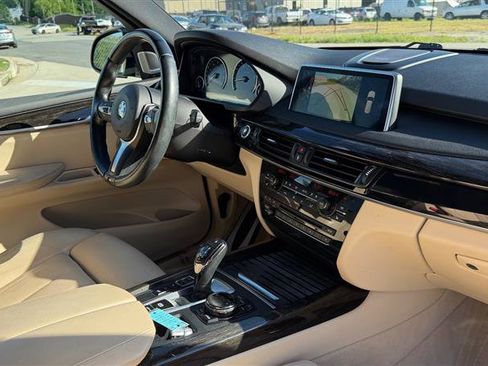 Used 2014 BMW X5 xDrive50i AWD/4WD image 24