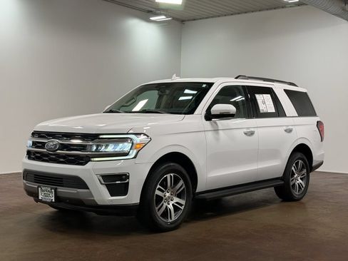 Used 2024 Ford Expedition Limited AWD/4WD image 28