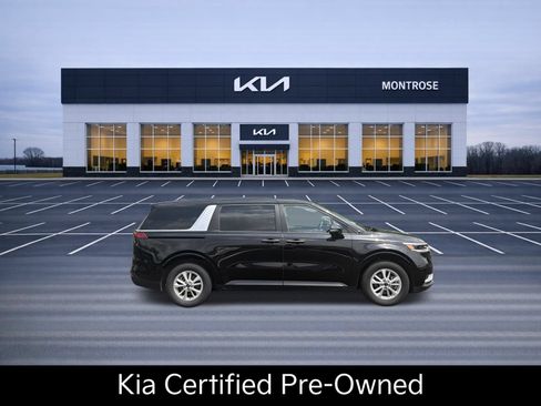 Certified 2024 Kia Carnival LX FWD image 4
