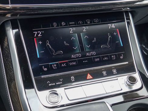 Used 2021 Audi Q7 3.0T Prestige image 21