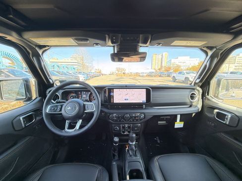 New 2025 Jeep Wrangler Sahara image 23