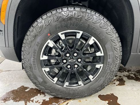 New 2026 Chevrolet Traverse Z71 w/ Enhanced Driving Package image 29