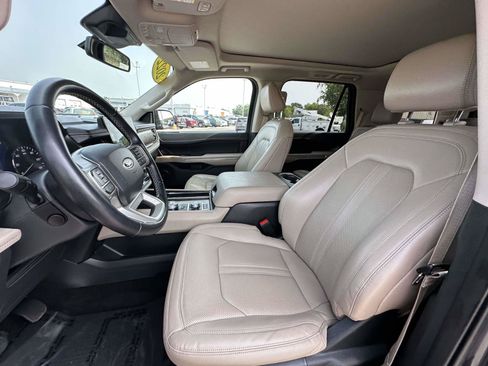Used 2022 Ford Expedition Limited AWD/4WD image 23