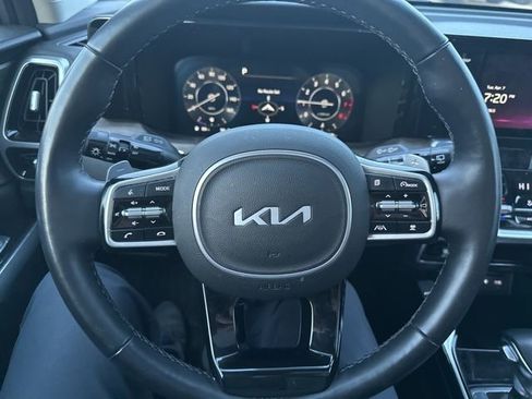 Certified 2022 Kia Sorento SX Prestige image 20