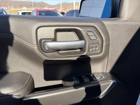 Used 2019 GMC Sierra 1500 AT4 w/ AT4 Premium Package image 16