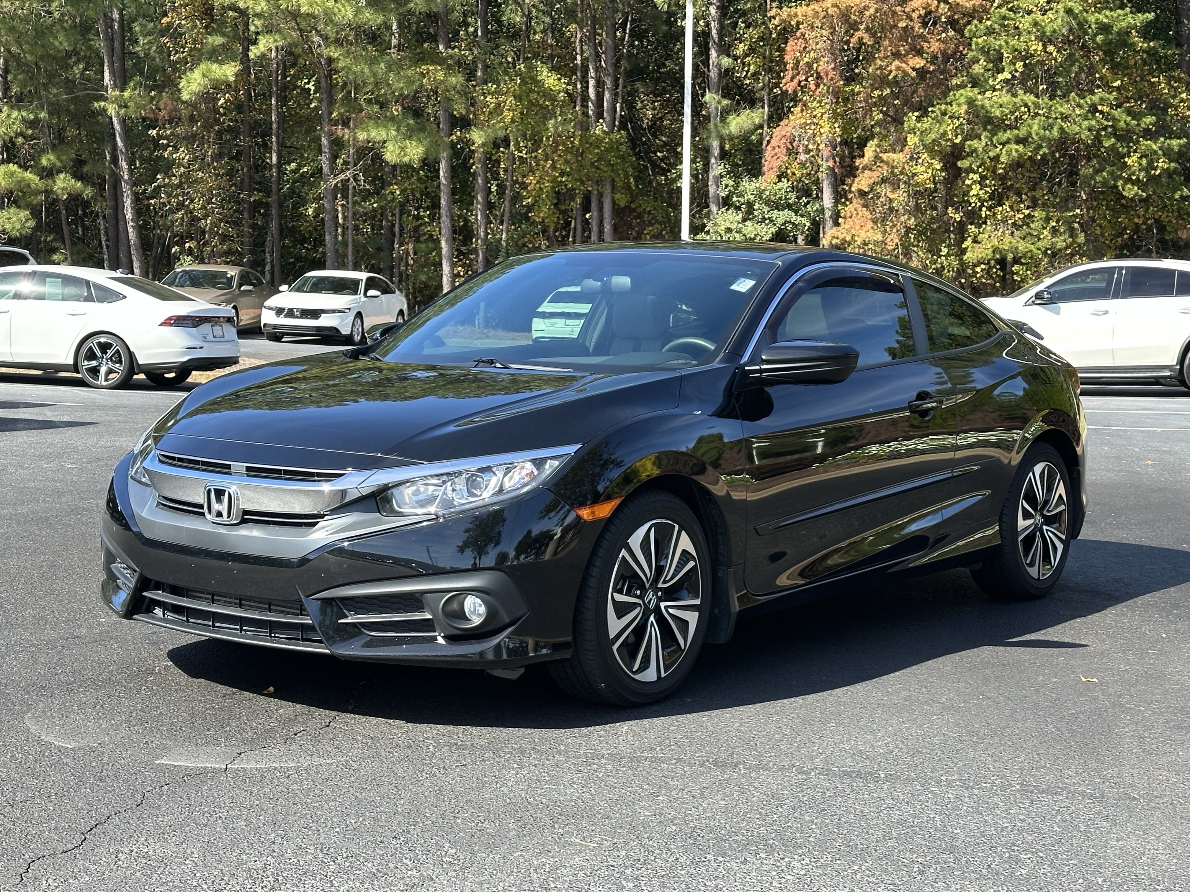 Used 2018 Honda Civic EX-T image 5