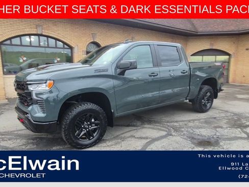 Used 2025 Chevrolet Silverado 1500 LT Trail Boss w/ Convenience Package II AWD/4WD image 5