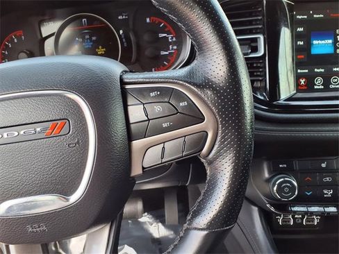 Used 2023 Dodge Durango SXT image 17