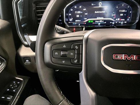 Used 2024 GMC Sierra 1500 SLT image 19