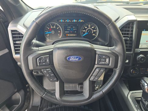 Used 2017 Ford F150 XLT w/ Equipment Group 302A Luxury image 14