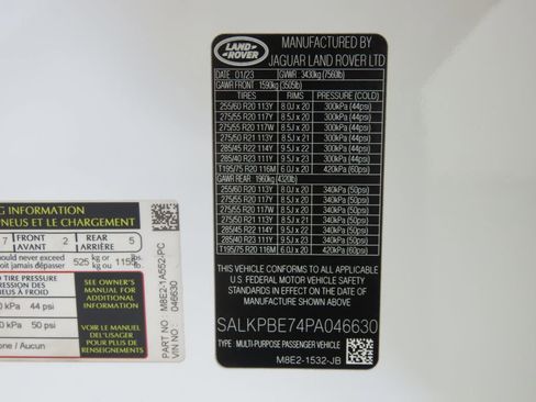 Certified 2023 Land Rover Range Rover Long Wheelbase SE image 34