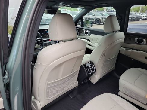 New 2026 Kia Sorento SX Prestige AWD/4WD image 17