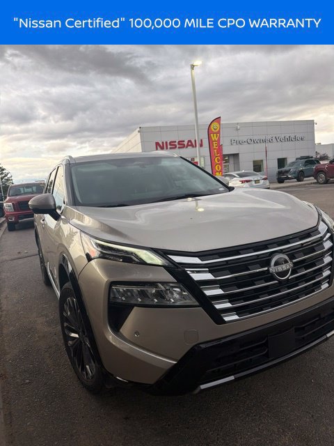 Certified 2024 Nissan Rogue Platinum w/ Platinum Premium Package AWD/4WD image 1