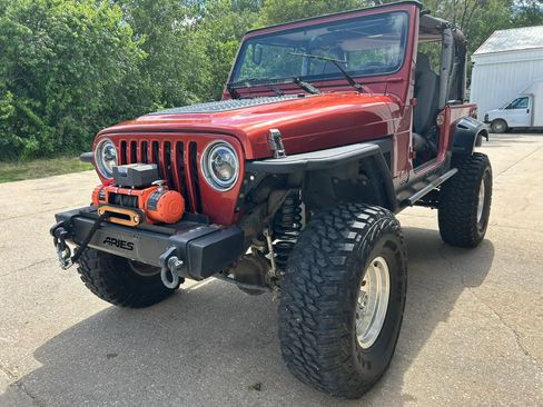 Used 1997 Jeep Wrangler Sport AWD/4WD image 4