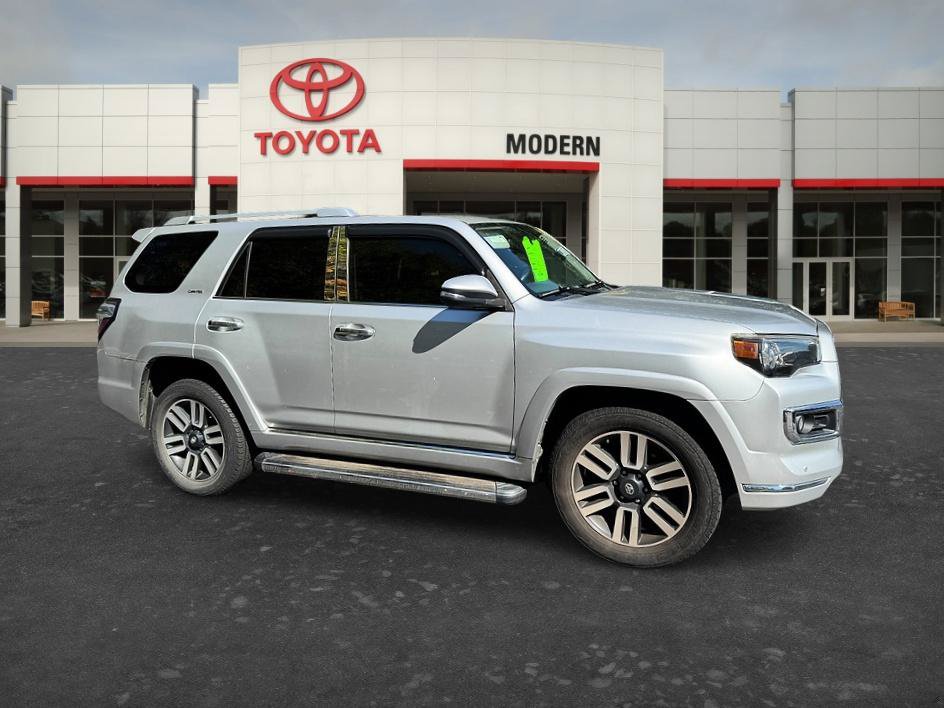 Certified 2017 Toyota 4Runner Limited AWD/4WD image 4