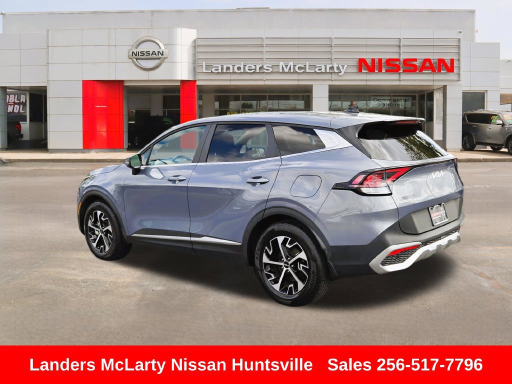 Used 2023 Kia Sportage EX FWD image 6