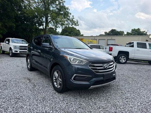 Used 2018 Hyundai Santa Fe Sport FWD image 9
