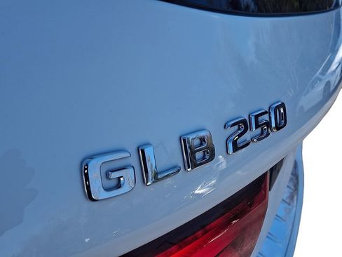 Used 2024 Mercedes-Benz GLB 250 GLB 250 image 30