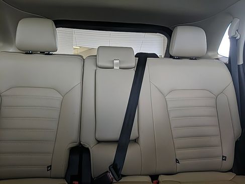 Used 2023 Ford Edge SEL image 23