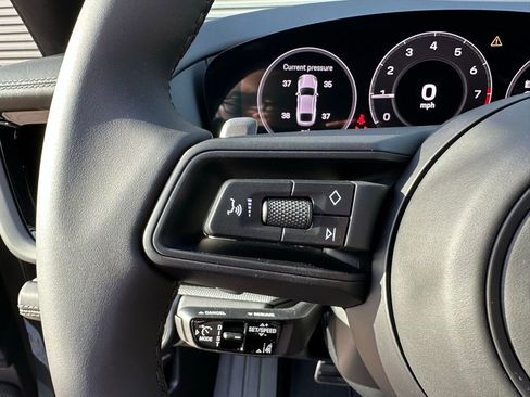 Used 2026 Porsche Panamera image 17