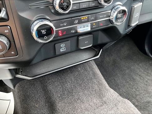 Used 2021 Ford F150 XLT w/ Equipment Group 302A High image 32