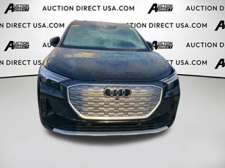 Used 2022 Audi Q4 e-tron Prestige video 3
