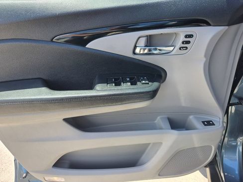 Used 2018 Honda Pilot Touring image 14