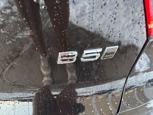 New 2026 Volvo XC40 B5 Plus w/ Protection Package Premier AWD/4WD image 7