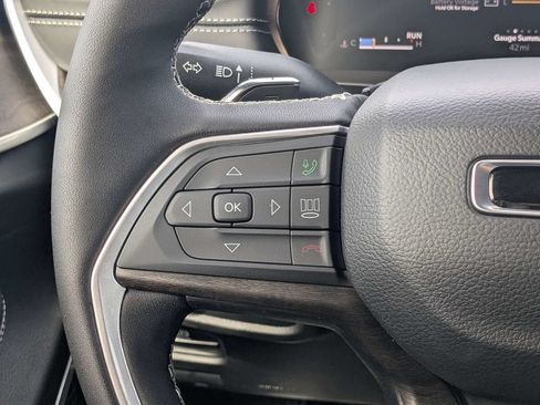 New 2026 Jeep Grand Cherokee Limited AWD/4WD image 24