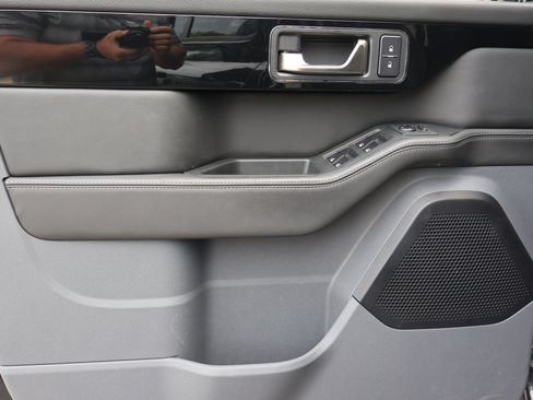 Used 2024 INEOS Grenadier Fieldmaster Edition image 14