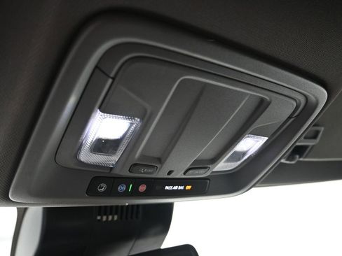 Certified 2024 GMC Sierra 1500 SLT image 23