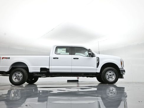 New 2026 Ford F350 XL w/ FX4 Off-Road Package image 46