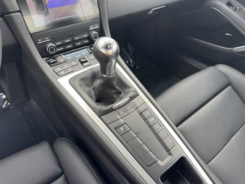 New 2025 Porsche 718 Cayman image 22