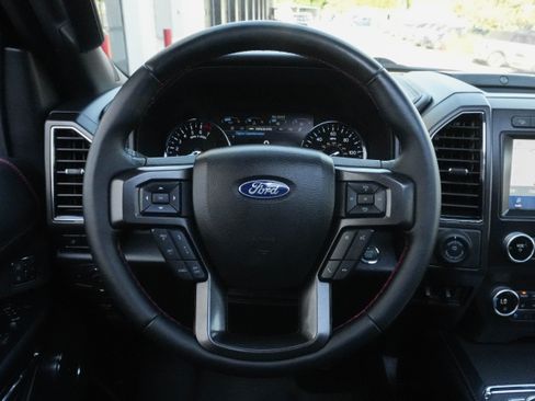 Used 2021 Ford Expedition Max Limited AWD/4WD image 17
