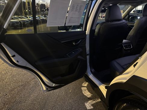 Certified 2025 Subaru Outback Limited w/ Popular Package #2 image 33