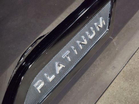 Used 2023 Toyota Tundra Platinum image 28