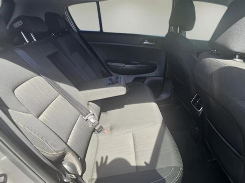 Used 2017 Kia Sportage LX image 21