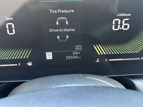 Used 2025 Kia K4 LXS image 39