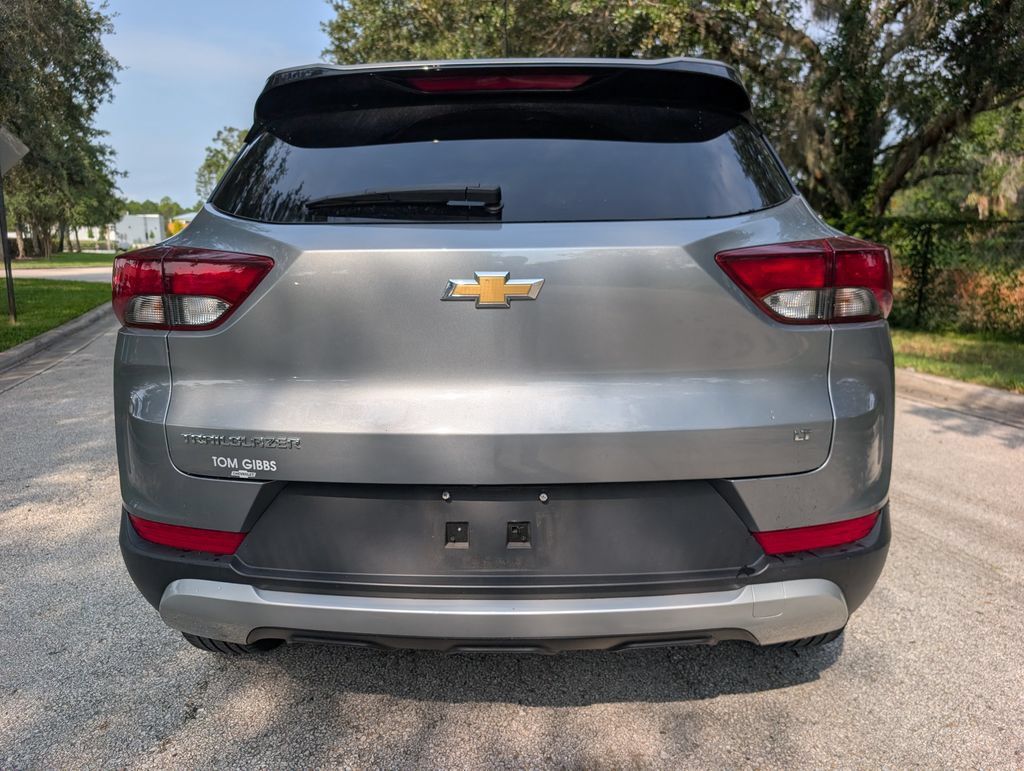 Used 2023 Chevrolet TrailBlazer LT w/ Convenience Package FWD image 7