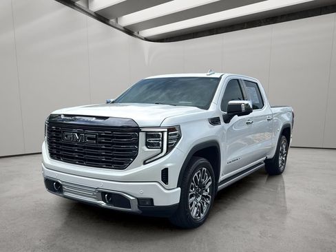 Used 2024 GMC Sierra 1500 Denali Ultimate AWD/4WD image 1