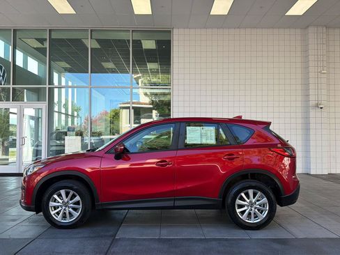 Used 2016 MAZDA CX-5 Sport FWD image 2