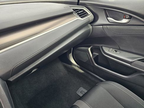 Used 2019 Honda Civic EX image 27