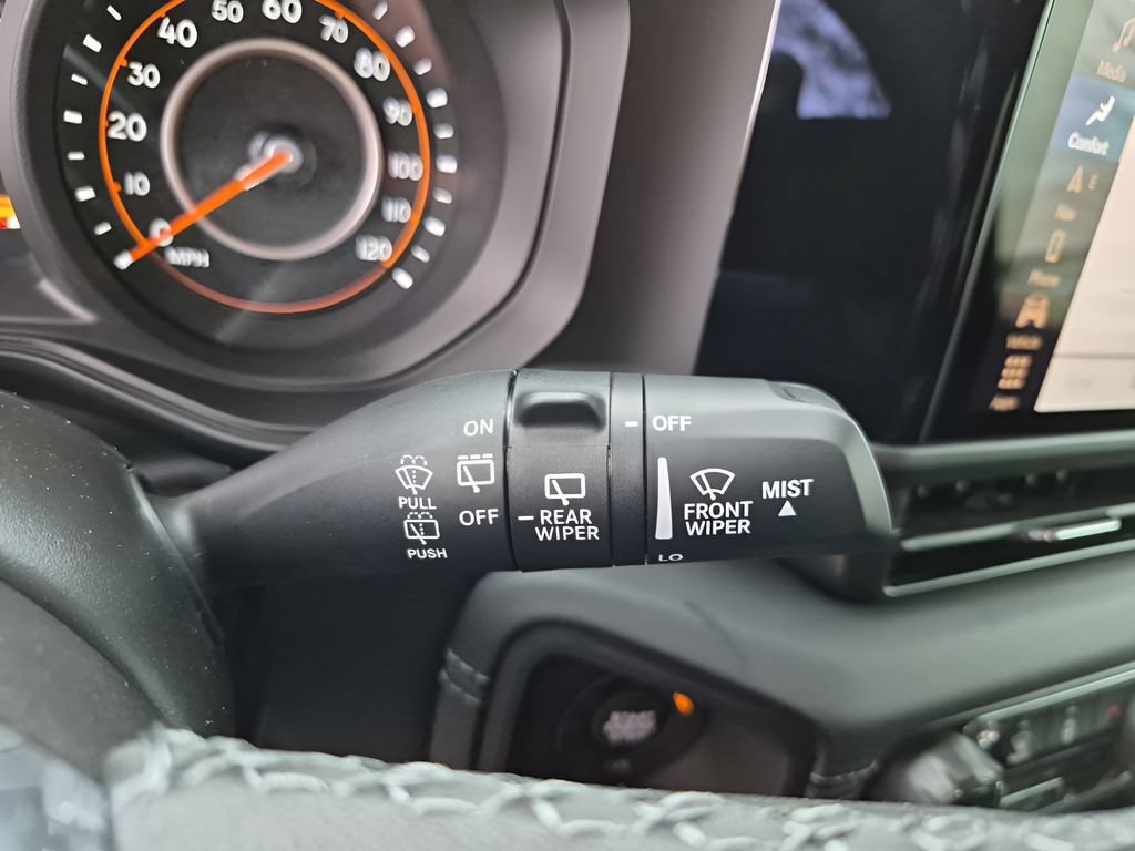 New 2026 Jeep Wrangler Unlimited Sahara AWD/4WD image 36