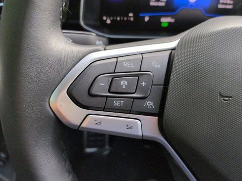 Used 2025 Volkswagen Jetta Sport FWD image 22